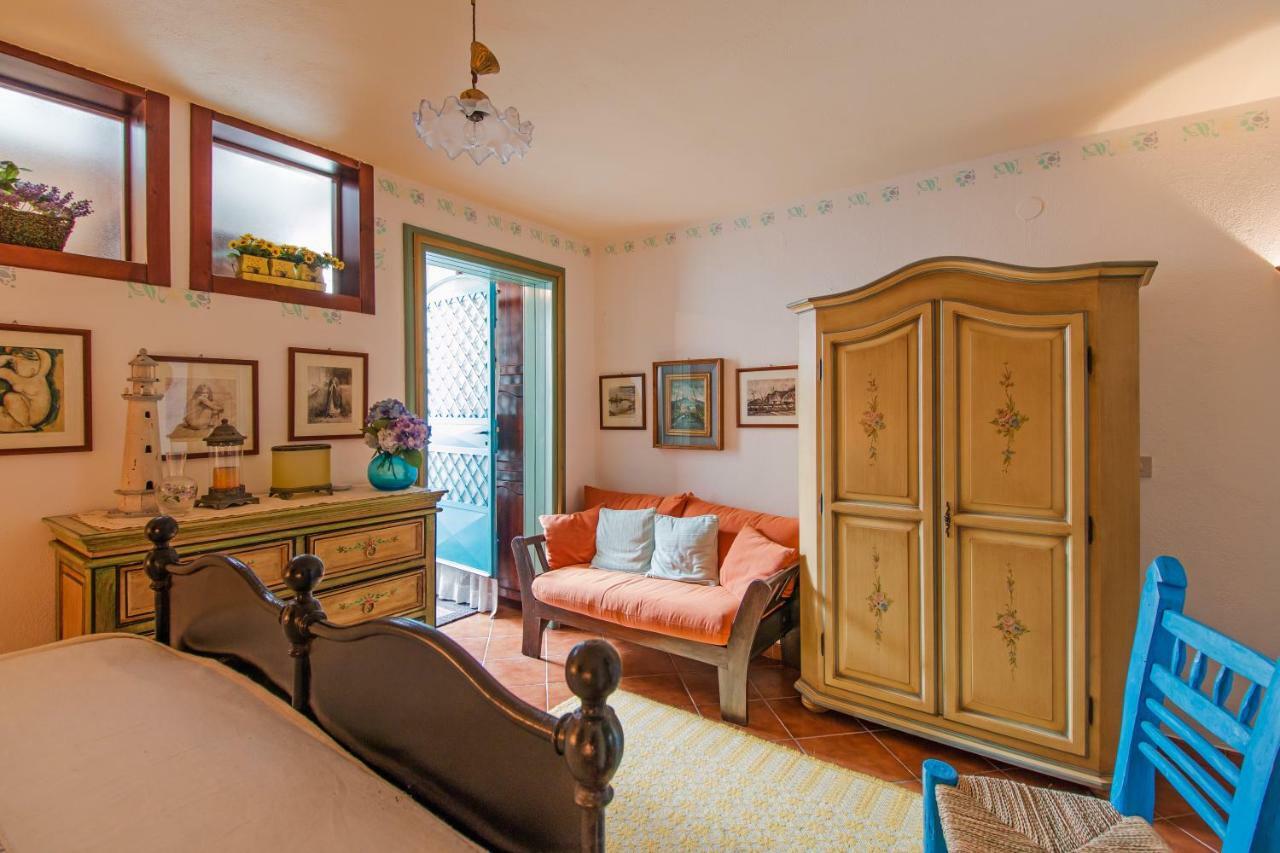 カーラゴノネ Casa Lentischioヴィラ エクステリア 写真